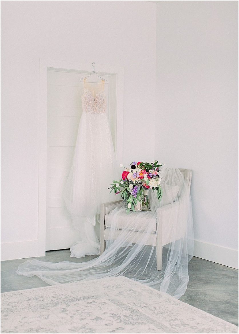 Emerald Hills Bridal Suite; Modern Dress; Shelly Sarver